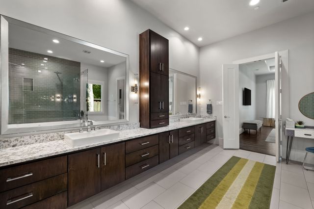 5628 Lindenshire Lane, Dallas, TX 75230