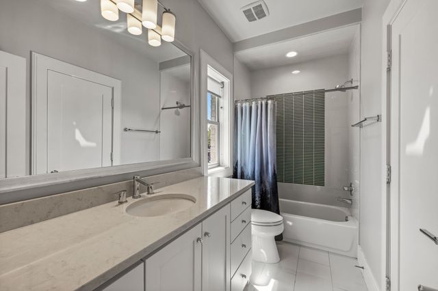 5628 Lindenshire Lane, Dallas, TX 75230