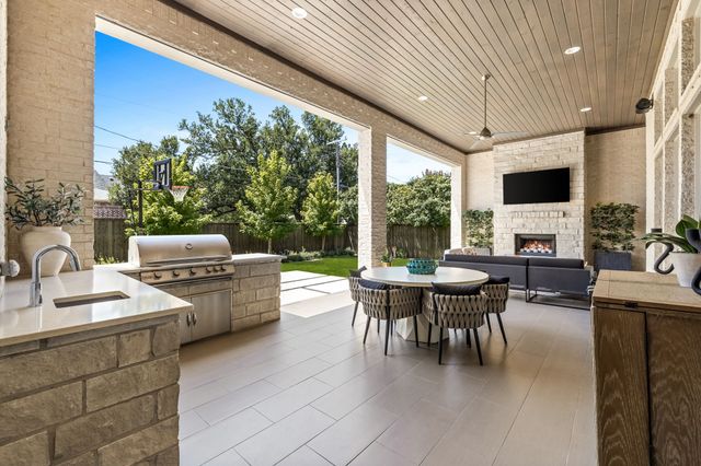 5628 Lindenshire Lane, Dallas, TX 75230