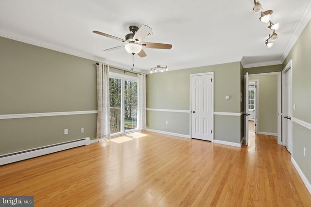 35 ORIOLE WAY, Moorestown, NJ 08057