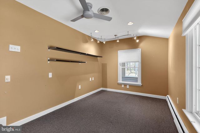 35 ORIOLE WAY, Moorestown, NJ 08057