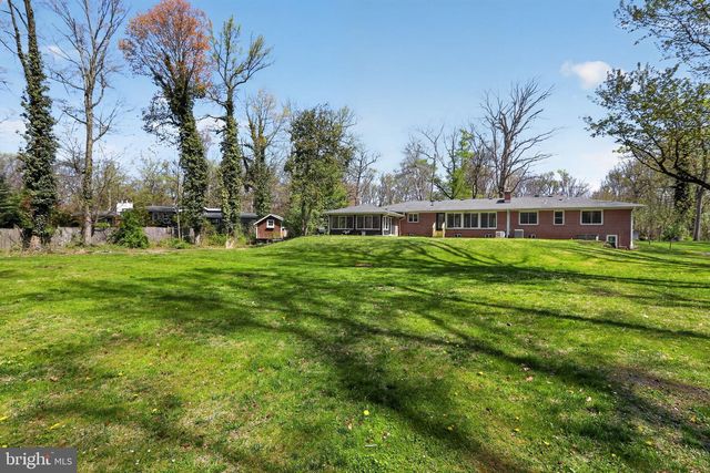 35 ORIOLE WAY, Moorestown, NJ 08057