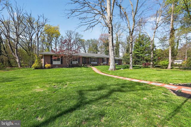 35 ORIOLE WAY, Moorestown, NJ 08057