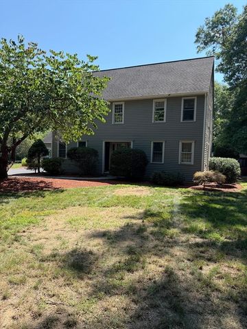 69 White Pond Rd, Hudson, MA 01749
