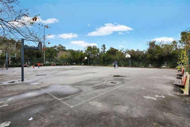 1333 E 52nd Street, Savannah, GA 31404