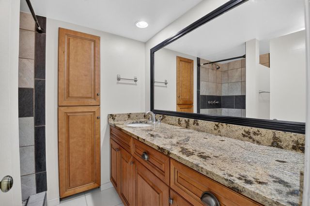 1565 Augusta Circle 103, Delray Beach, FL 33445