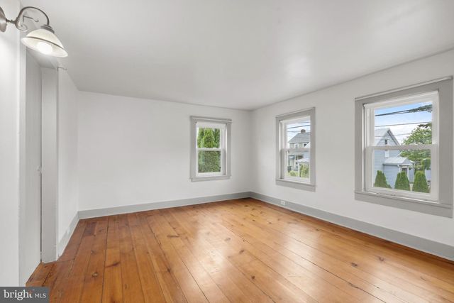 306 W CHAPLINE STREET, Sharpsburg, MD 21782
