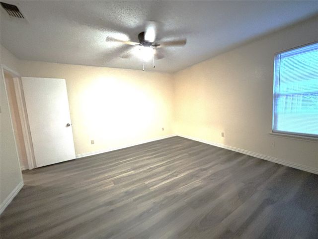 607 Sherman Drive, Mansfield, TX 76063