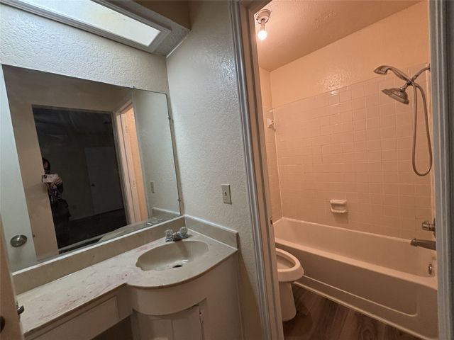 607 Sherman Drive, Mansfield, TX 76063