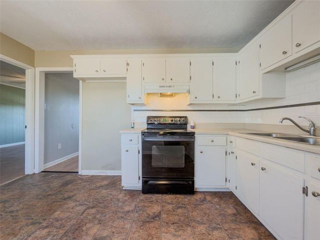 1611 Wesley Way, Conyers, GA 30012