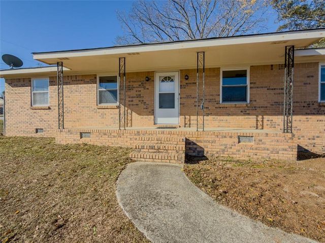 1611 Wesley Way, Conyers, GA 30012