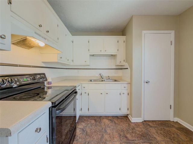 1611 Wesley Way, Conyers, GA 30012