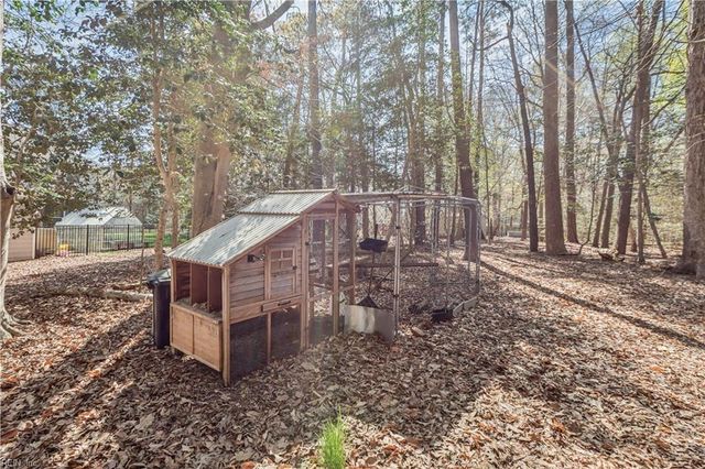 3346 Hickory Fork RD, Gloucester, VA 23061