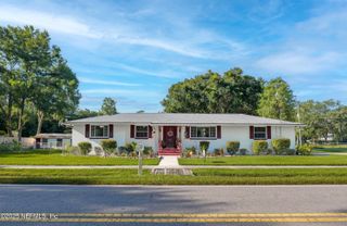 6770 HYDE GROVE Avenue, Jacksonville, FL 32210