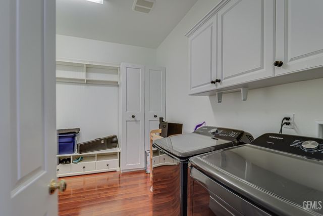 6001 Trafford Place, Bakersfield, CA 93306