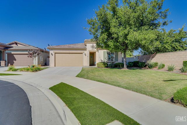 6001 Trafford Place, Bakersfield, CA 93306