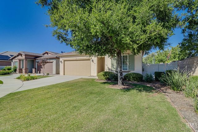 6001 Trafford Place, Bakersfield, CA 93306