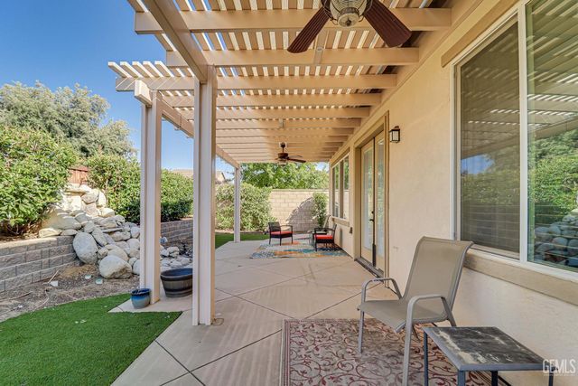 6001 Trafford Place, Bakersfield, CA 93306