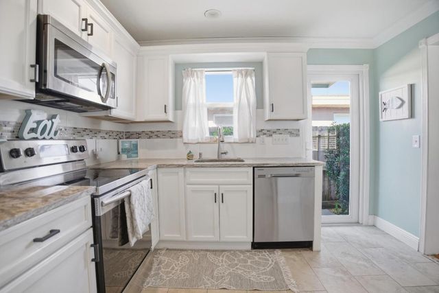 525 N L Street, Lake Worth Beach, FL 33460