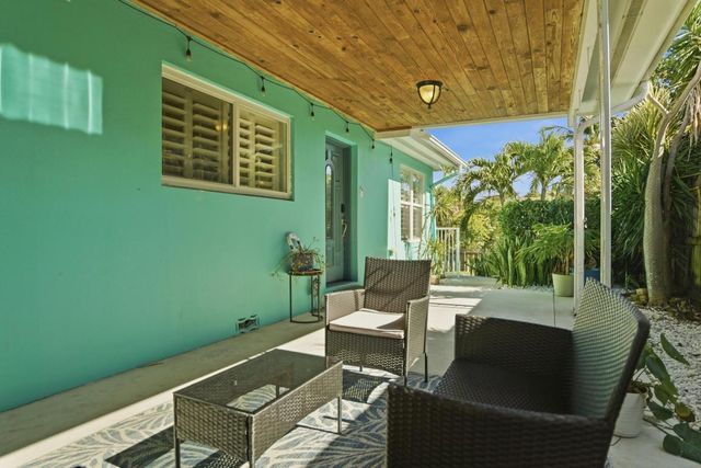 525 N L Street, Lake Worth Beach, FL 33460