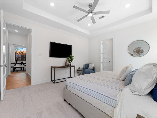 426 Martinique Avenue, Dallas, TX 75223