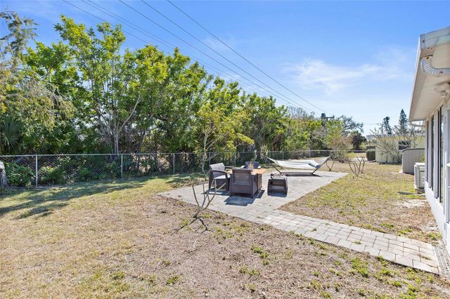 6725 ROXBURY DRIVE, Sarasota, FL 34231