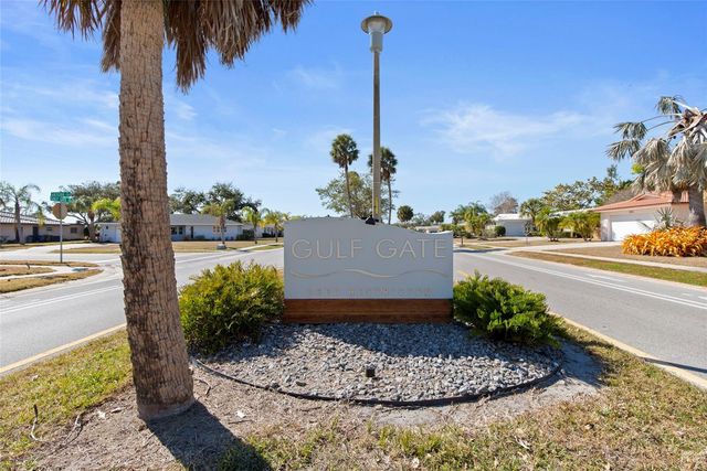 6725 ROXBURY DRIVE, Sarasota, FL 34231