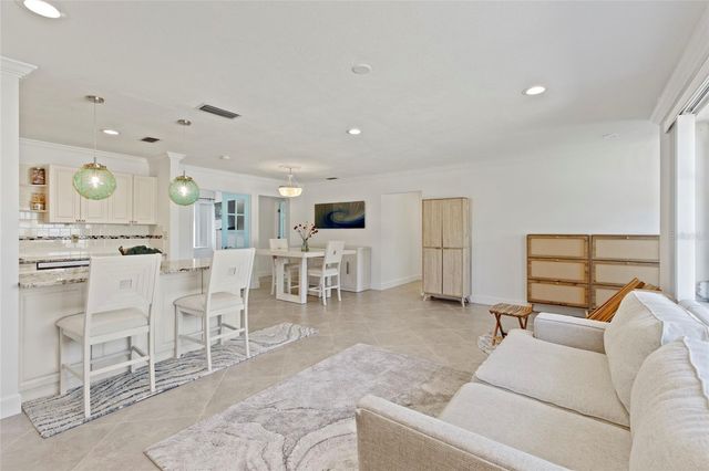 6725 ROXBURY DRIVE, Sarasota, FL 34231