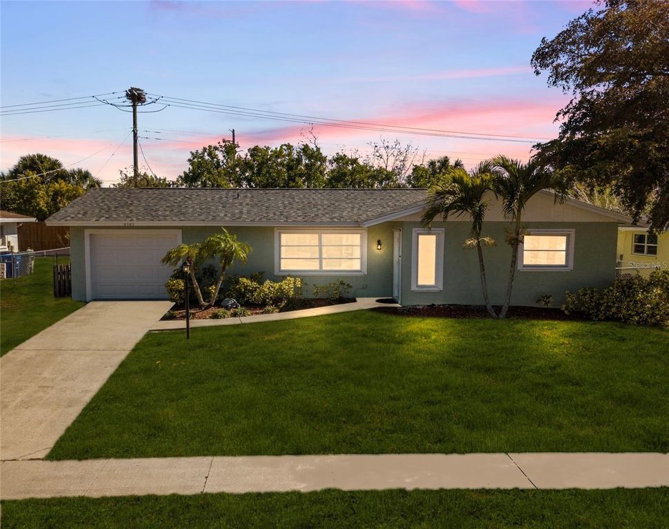 6725 ROXBURY DRIVE, Sarasota, FL 34231