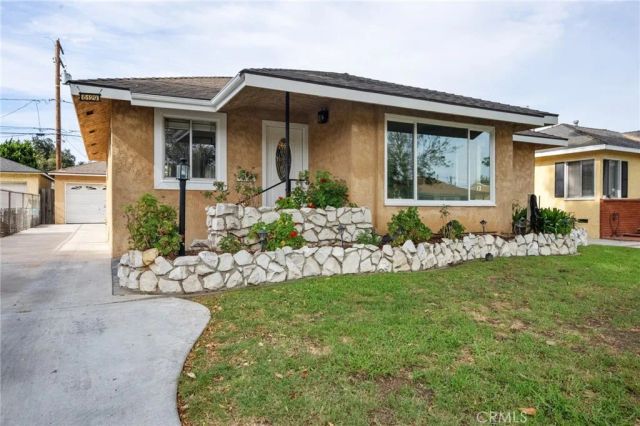 6129 Greenmeadow, Lakewood, CA 90713