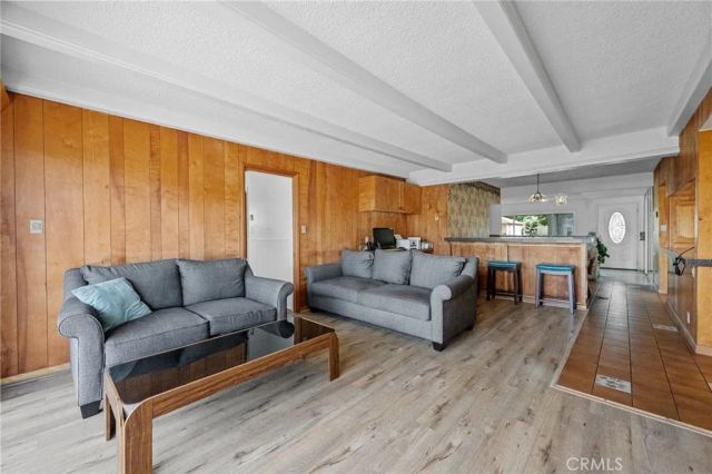6129 Greenmeadow, Lakewood, CA 90713