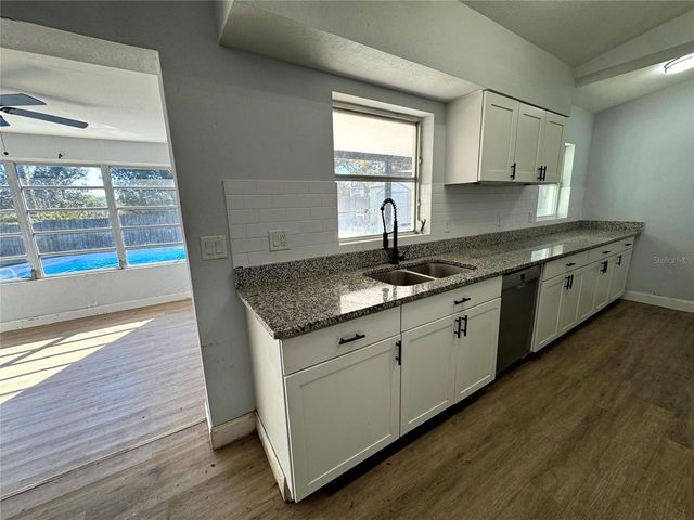 1412 LAKECREST DRIVE, Apopka, FL 32703