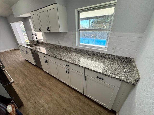 1412 LAKECREST DRIVE, Apopka, FL 32703