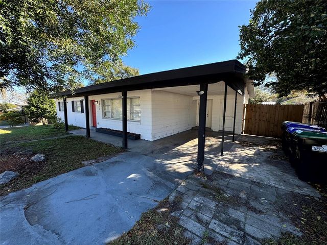 1412 LAKECREST DRIVE, Apopka, FL 32703