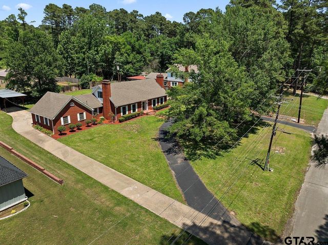 199 Plum St, Rusk, TX 75785