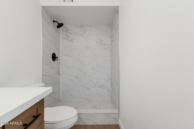 6017 E BOISE Street, Mesa, AZ 85205