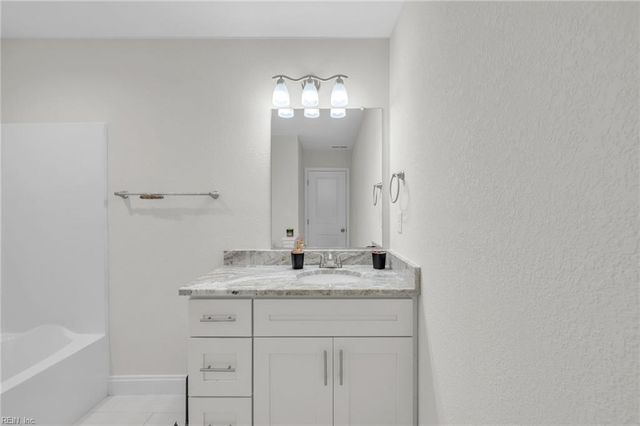 721 Ashley AVE A, Suffolk, VA 23434