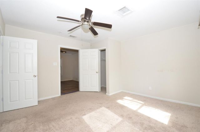 8915 W Richmond Street, Needville, TX 77461
