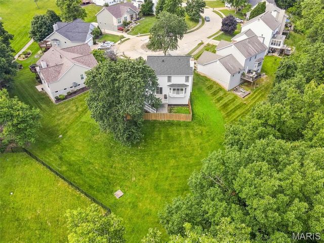 501 Oak Leaf Manor Court, Ballwin, MO 63021