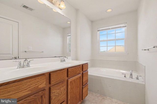 3108 ALLIANCE CT, Fredericksburg, VA 22408