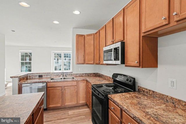 3108 ALLIANCE CT, Fredericksburg, VA 22408