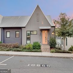 10866 Serenbe Lane 485, Chattahoochee Hills, GA 30268