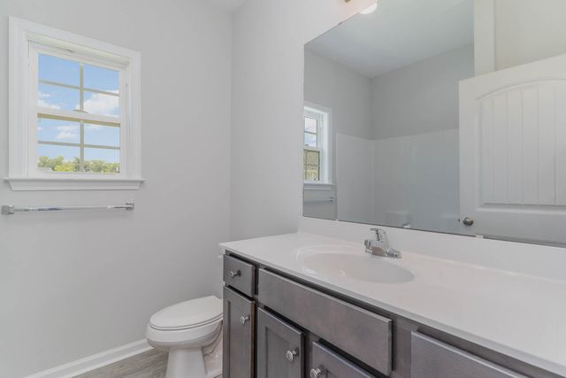 35 Double Pond Dr, Georgetown, SC 29440