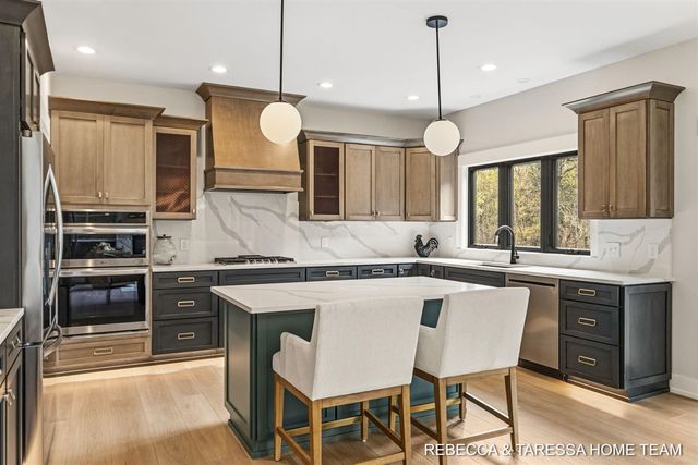 400 Sabine Drive 8, Muskegon, MI 49442