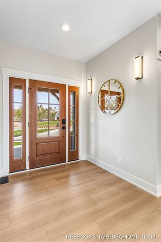 400 Sabine Drive 8, Muskegon, MI 49442