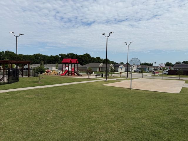 206 Sunflower Street, Princeton, TX 75407
