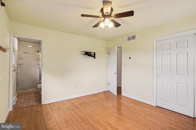 2170 TWIGDEN CT, York, PA 17403