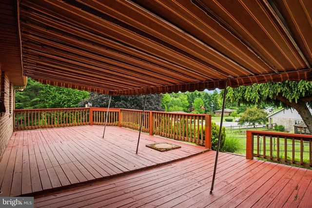 2170 TWIGDEN CT, York, PA 17403