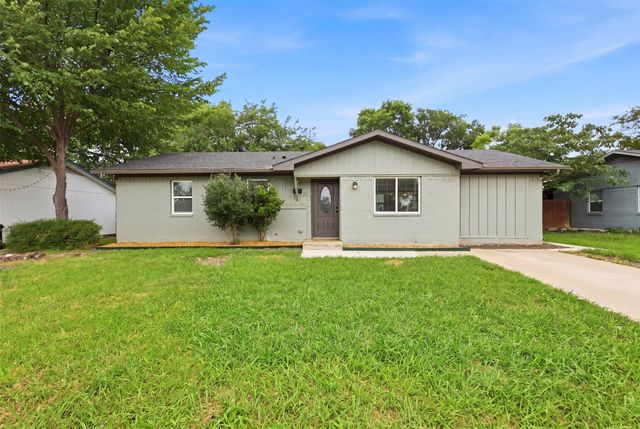 2511 Emerald Drive, Mesquite, TX 75150