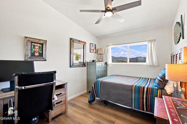 40051 W 72nd Street, Leona Valley, CA 93551